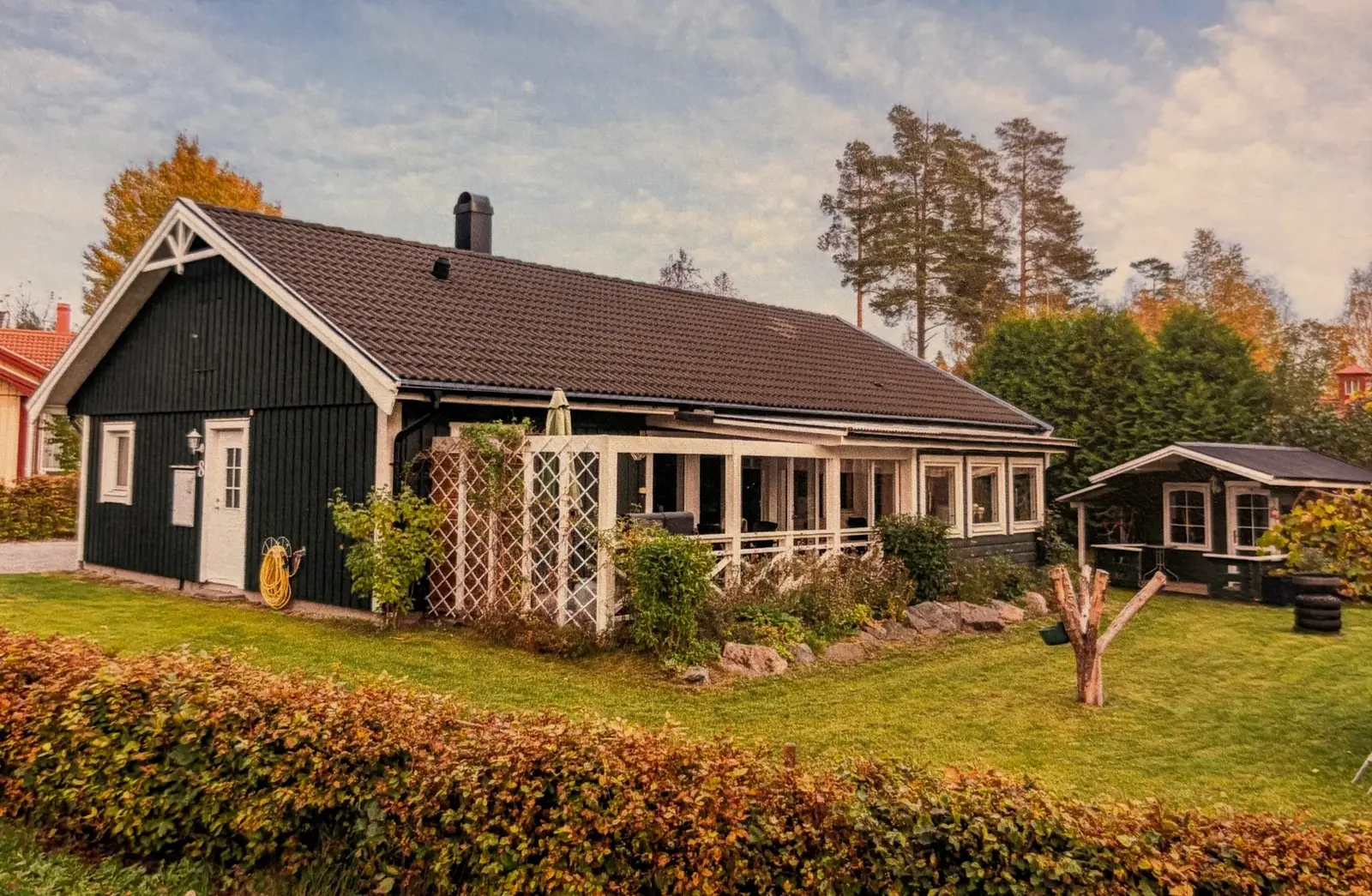 Asplundsvägen 8 - bild 1
