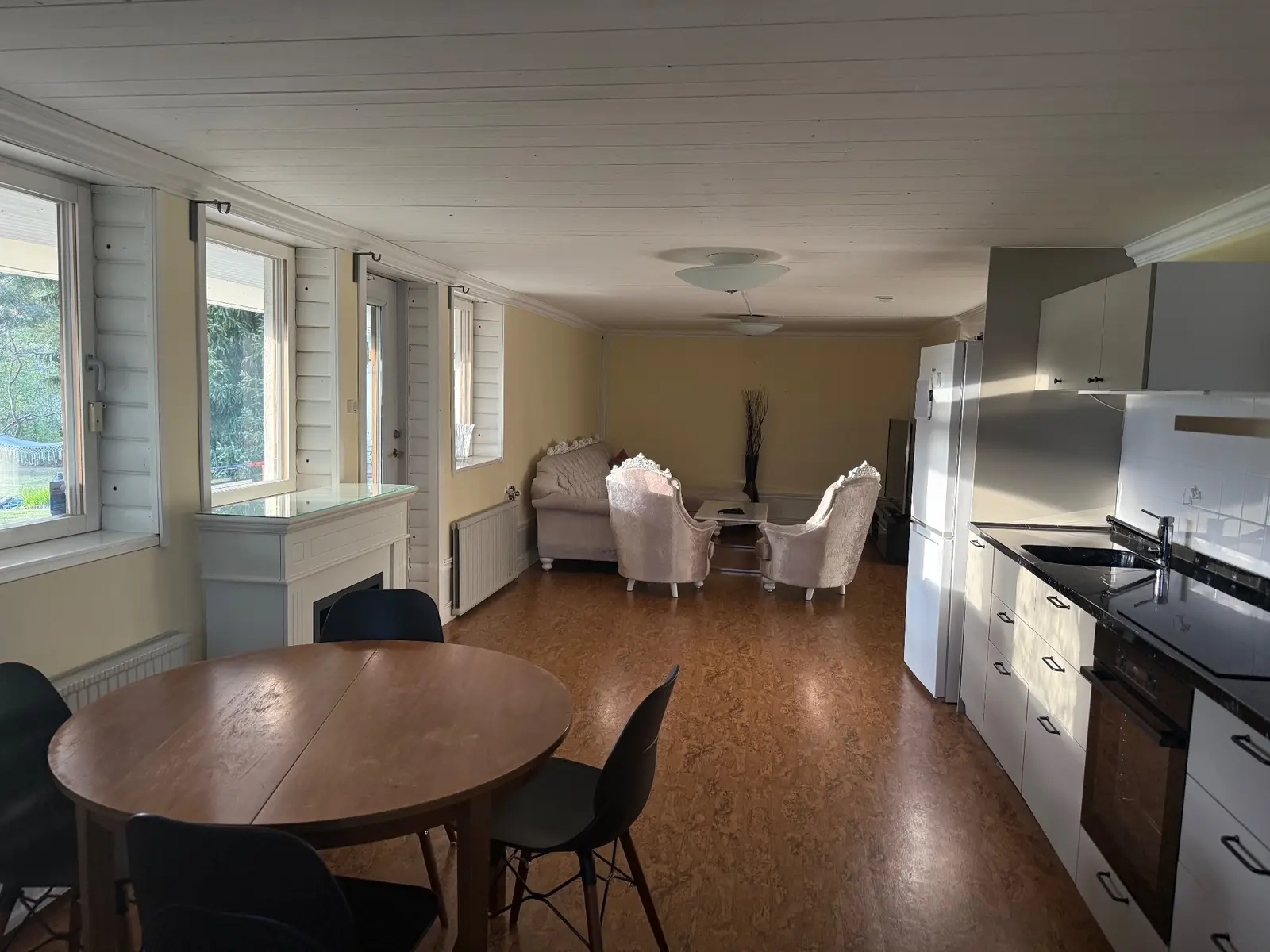 Ekhammarsvägen 41, Kungsängen - bild 1